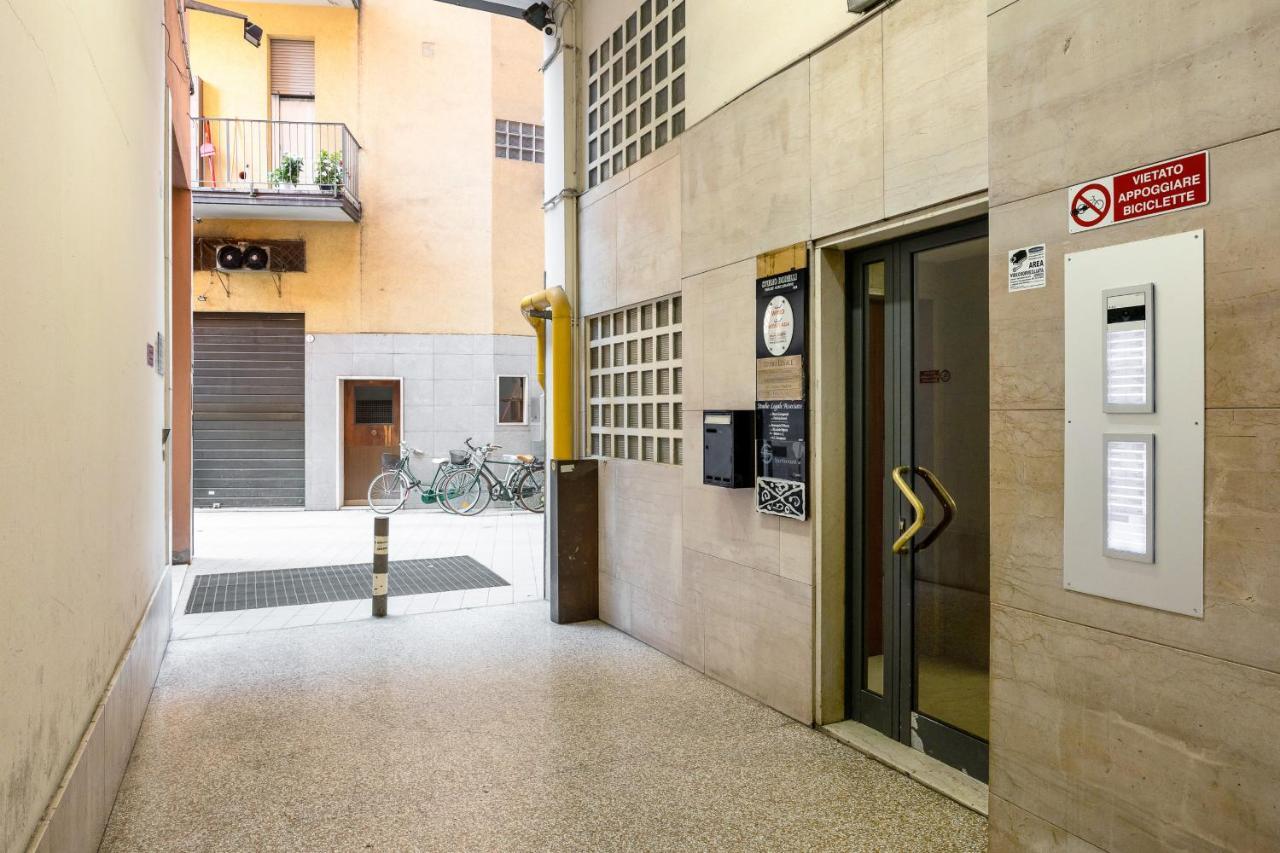 Delia'S Studios In The City Center By Wonderful Italy Bologna Exterior foto